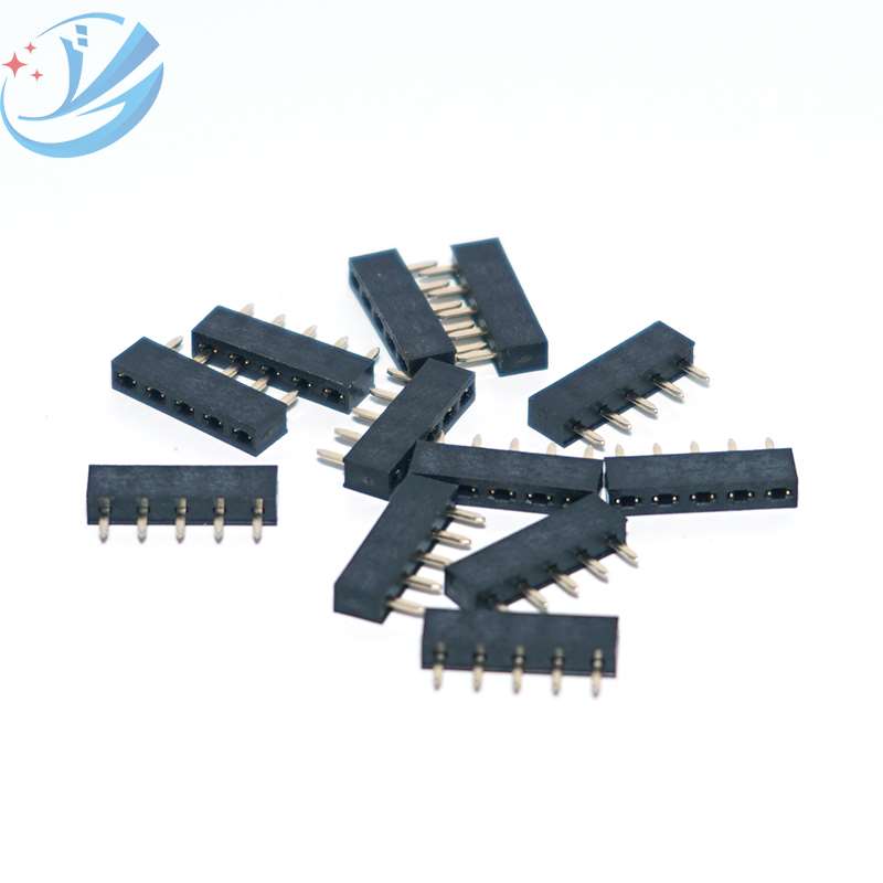 Connettore diritto con intestazione femmina a 5 pin passo 2.0